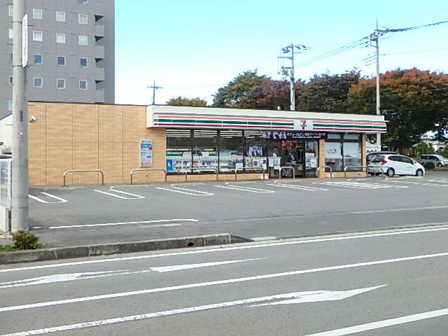 コンビニ　セブンイレブン那須塩原駅西口店（コンビニ）まで489m