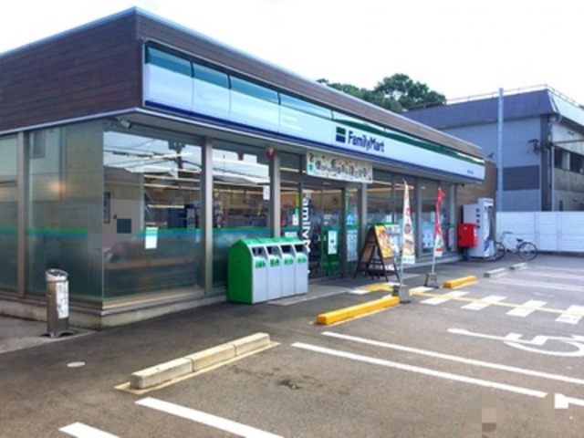 コンビニ　ファミリーマート橿原石川町店（コンビニ）まで292m