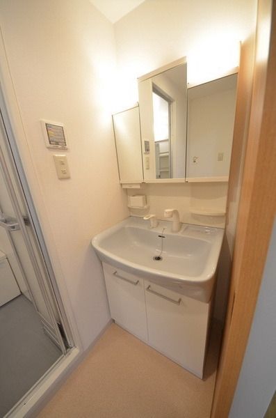 洗面設備　★お部屋探しは株式会社タウンハウジング東京まで★
