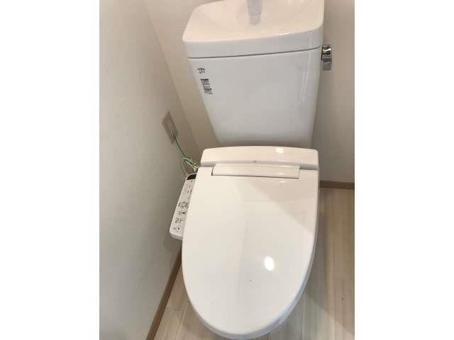 コーポあすなろの居間写真