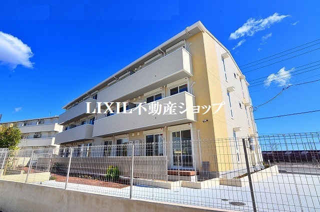建物外観　吉川でのお部屋探しは、当社にお任せ下さい！