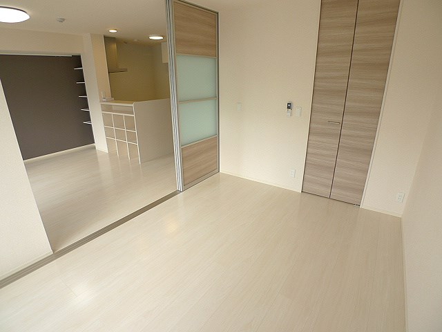 その他部屋・スペース　洋室6帖