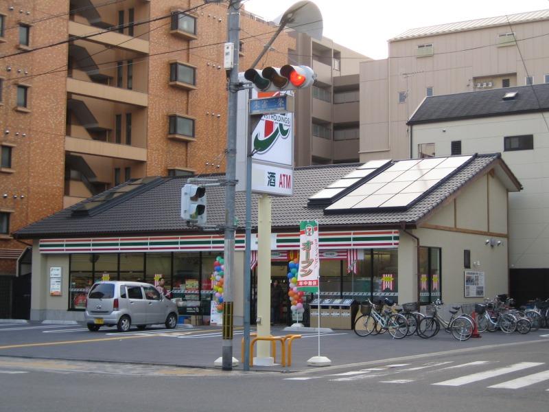 コンビニ　セブンイレブン 京都出世稲荷前店（コンビニ）まで175m