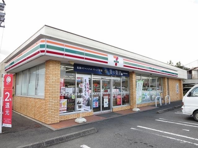 コンビニ　セブン-イレブン 吉野川山川町店（コンビニ）まで400m