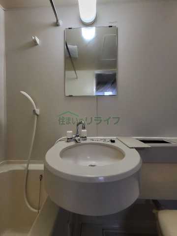 洗面設備　別部屋参考写真となります。