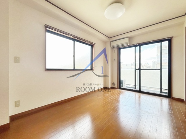 居室・リビング　洋室のお部屋です。