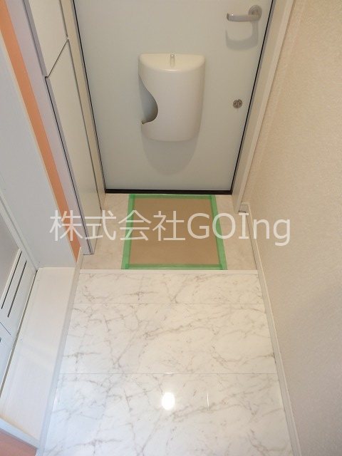 玄関　※同シリーズ参考写真
