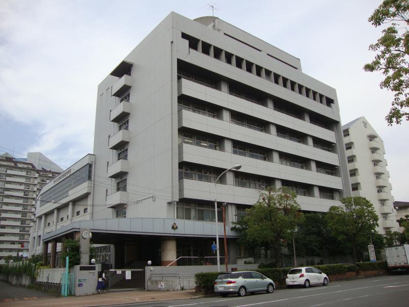 高校・高専　神戸市立摩耶兵庫高校（高校・高専）まで749m