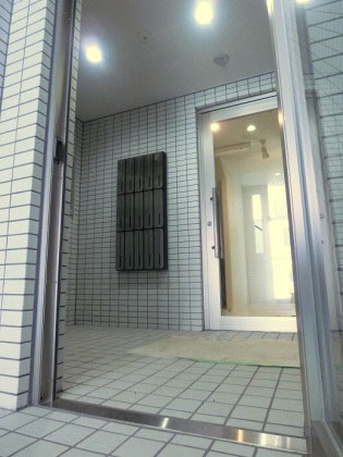 エントランス