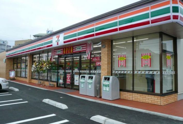 コンビニ　セブンイレブン品川戸越5丁目店（コンビニ）まで293m