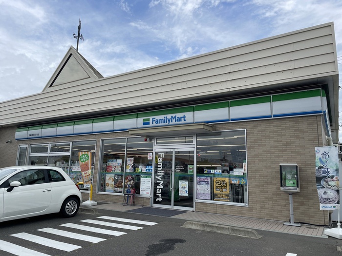 コンビニ　ファミリーマート 宮城大和杜のまち店（コンビニ）まで500m
