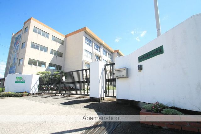 中学校　第十二中学校（中学校）まで458m