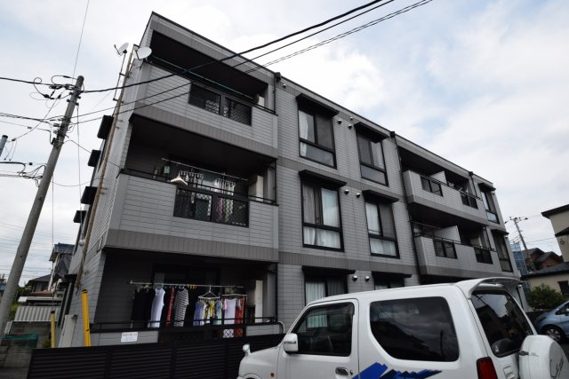 建物外観　南向きで日当り良好