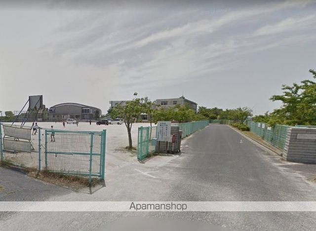 小学校　川上小学校（小学校）まで2288m
