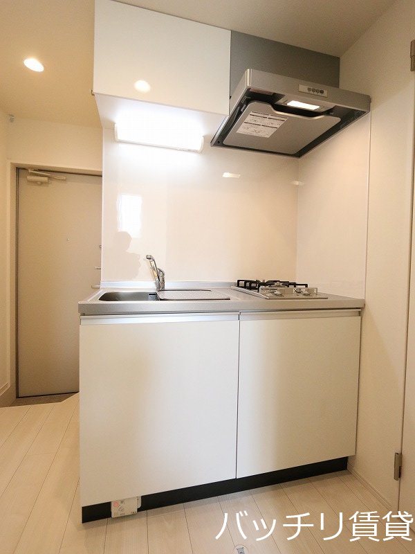 キッチン　同型タイプの為、現状を優先致します。