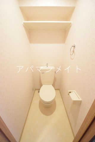 トイレ　清潔感のあるトイレです