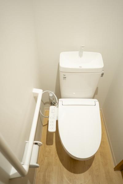 トイレ　別の部屋の写真