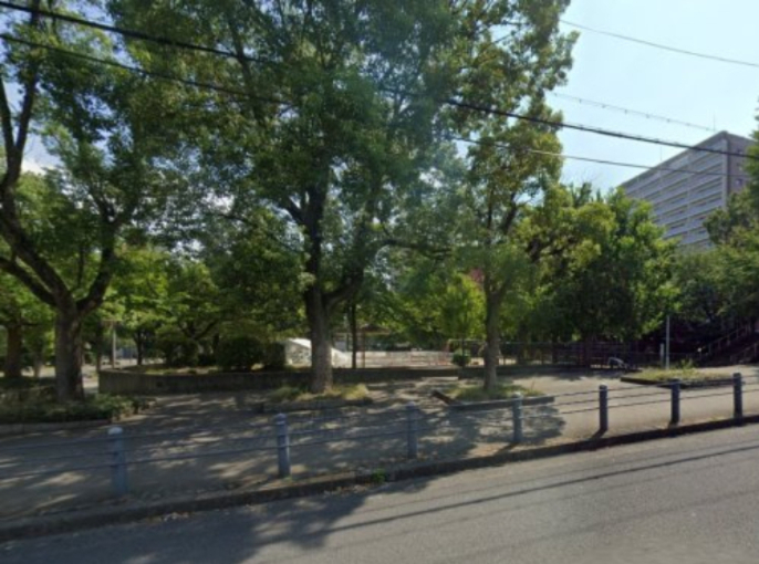 公園　上汐公園（公園）まで353m