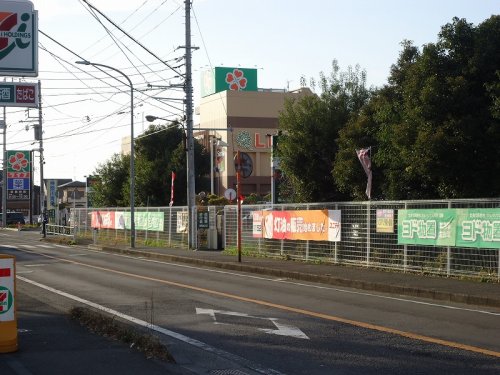 スーパー　小麦の郷 ライフ上鶴間店（スーパー）まで429m