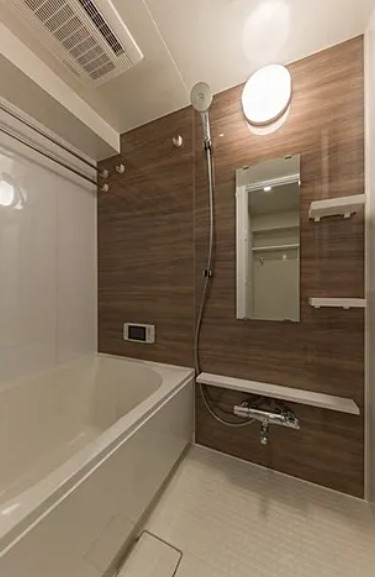 バス・シャワールーム　※別部屋の参考写真です。