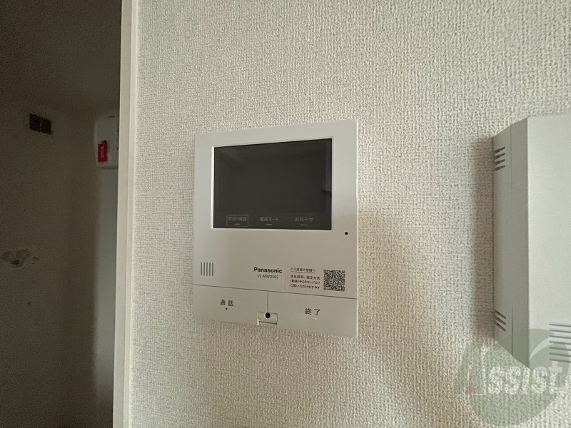 セキュリティ　ＴＶモニター付インターホンです。来客者の顔が見えるので安心！