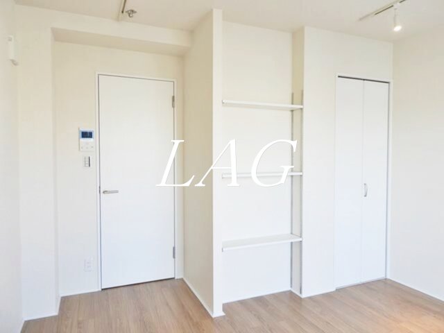 居室・リビング　洋室のお部屋です。