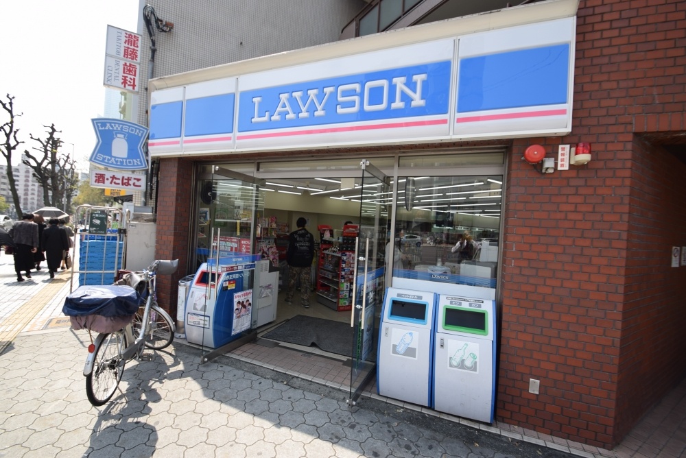 コンビニ　ローソン四天王寺店（コンビニ）まで378m