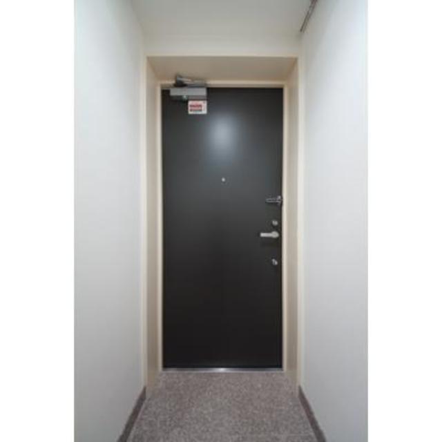 玄関　※写真は同タイプ住戸です。