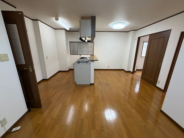 ふぁいん苦楽園の居間写真