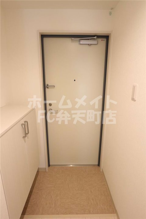 玄関　明るい玄関です