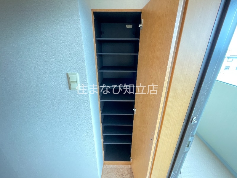 玄関　同型タイプ
