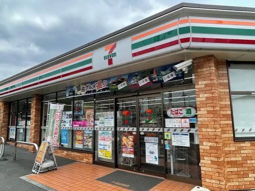 コンビニ　セブンイレブン 板橋赤塚1丁目店（コンビニ）まで118m