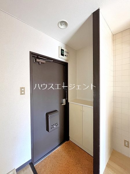 玄関　玄関も広々としています。