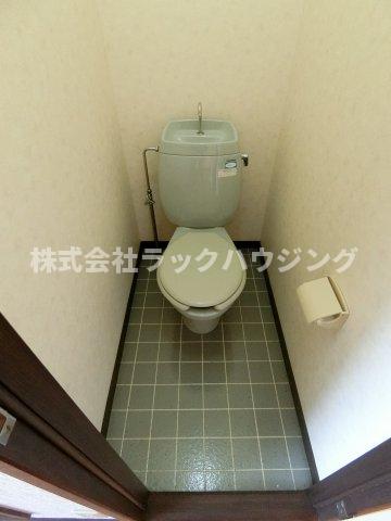 トイレ　【お部屋さがしはラックハウジングにお問合せ下さいませ♪】