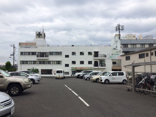 病院　柏友会クリニック（病院）まで464m