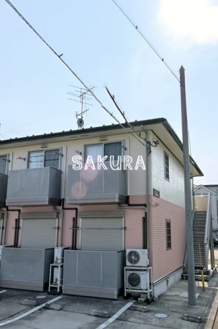 エントランス　管理の行き届いたエントランスです♪