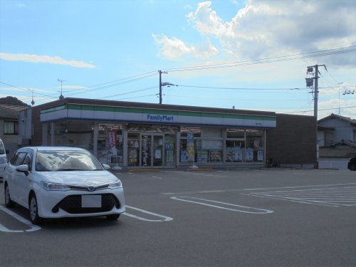 コンビニ　ファミリーマート　福山千田店（コンビニ）まで637m
