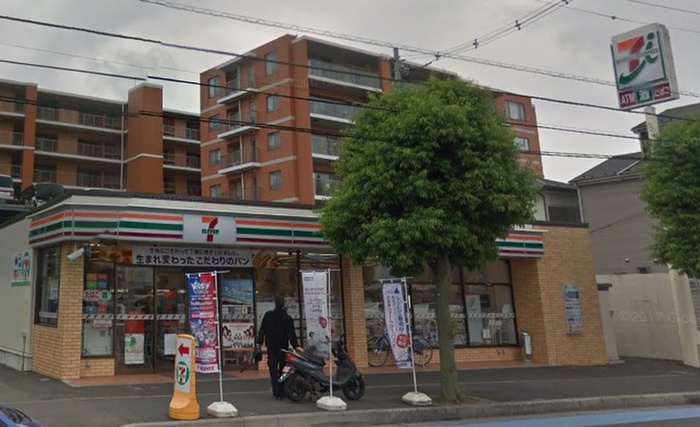 コンビニ　セブンイレブン 横浜いずみ中央店（コンビニ）まで750m
