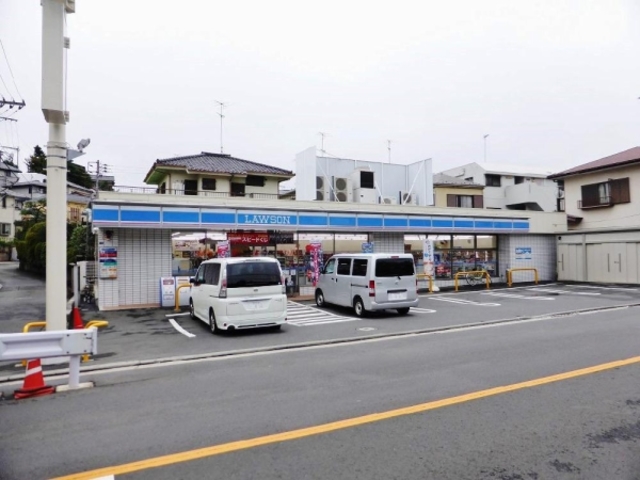コンビニ　ローソン篠原東一丁目店（コンビニ）まで979m