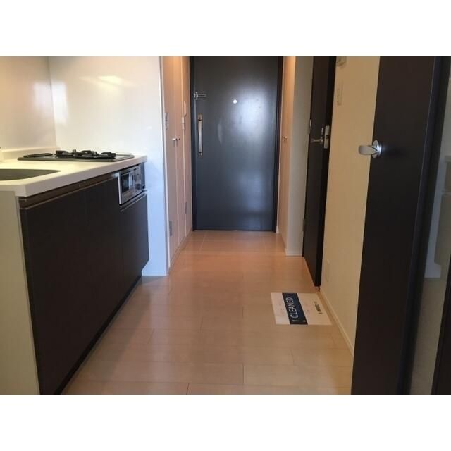 コンフォリア駒場の玄関写真