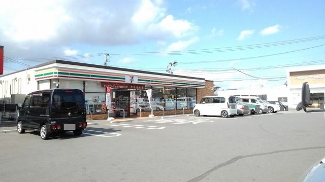 コンビニ　セブンイレブン　鶴崎工業入口店（コンビニ）まで750m