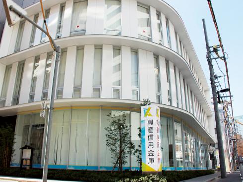 銀行　興産信用金庫秋葉原支店（銀行）まで88m