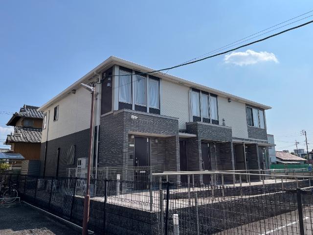 建物外観　外観写真（昼）