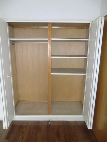 収納　同タイプの別部屋参考写真