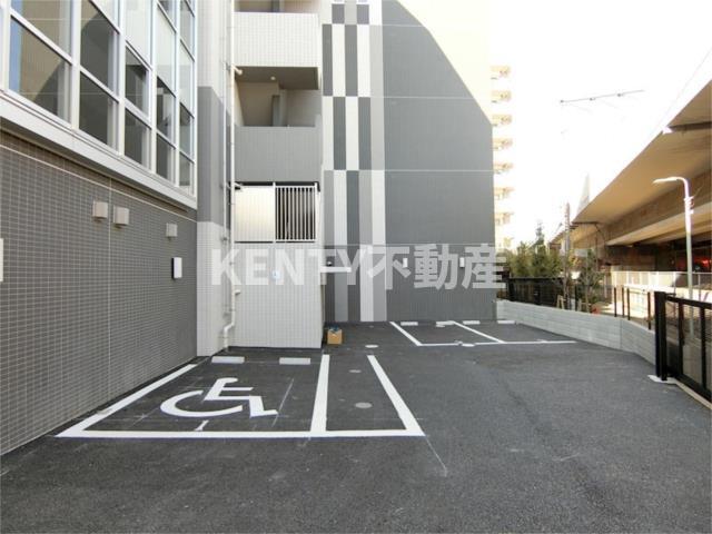 駐車場　駐車スペースもあります