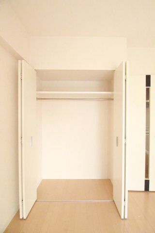 収納　（別タイプ参考写真）ARTESSIMO LINK ROSSO