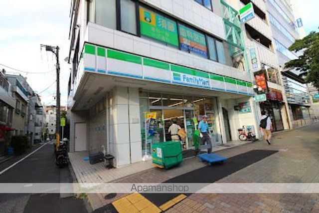 コンビニ　ファミリーマート木場五丁目店（コンビニ）まで109m
