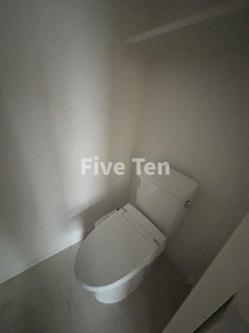 京王井の頭線 神泉駅 徒歩4分 12階建 築12年のトイレ写真