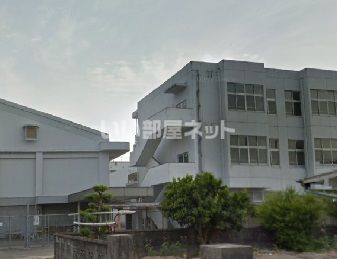 小学校　山口市立小郡小学校（小学校）まで620m