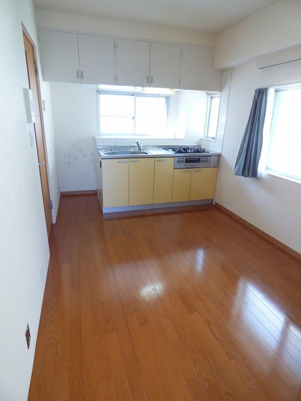 居室・リビング　別部屋参考写真